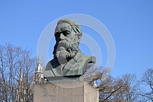 Statue of Friedrich Engels in St.Petersburg