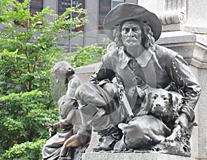 Statue of frontier man