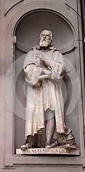 Statue of Galileo