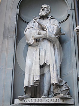 Statue of Galileo Galilei