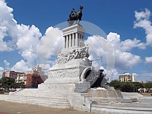 Statue General MÃÂ¡ximo GÃÂ³mez