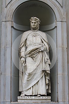 Statue of Giovanni Boccaccio in Florence photo
