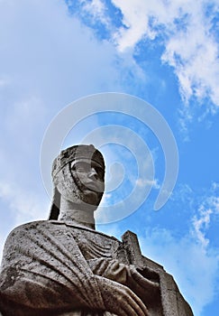 Estatua de de Hungría esposa de el primero el rey de Hungría 