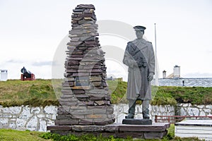 Statue of Haakon VII