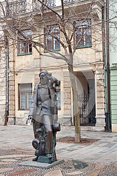 Statue of Hans Christian Andersen photo