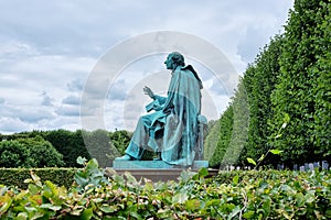 Statue of hans christian andersen