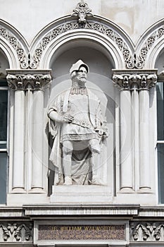 Sir William Walworth Statue in London photo