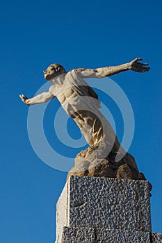 Statue icarus