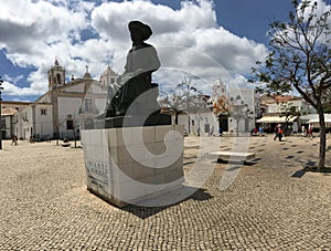 The statue of Infante D. Henrique