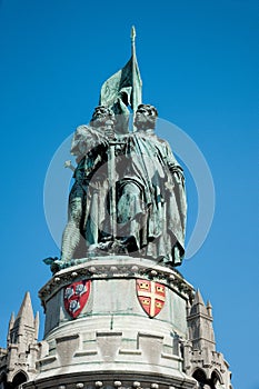 Statue of Jan Breydel and Pieter de Coninck