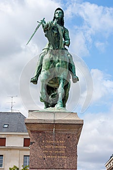 Statue of Jeanne d`Arc photo