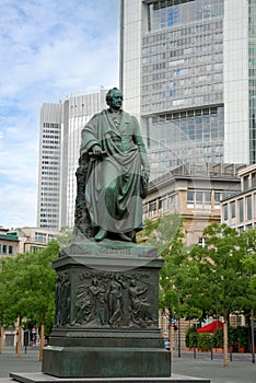 Statue of Johann Wolfgang von Goethe