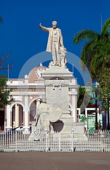 Statue Jose Marti