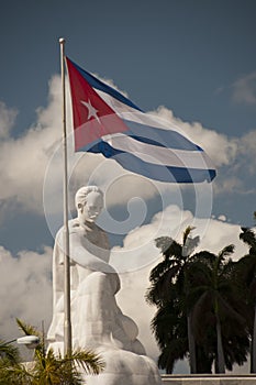 Statue of Jose Marti and cuban flag