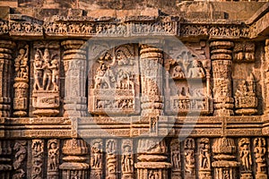 Figures of King Narasimhadeva and his Queen who constructed the 800 year old Sun Hindu Temple, Konark, Orissa, India.