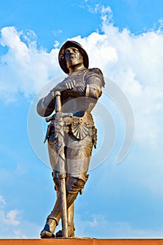 Statue of knight Hartmut zu Kronberg