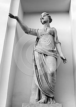 Statue of Latona.