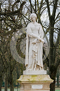Statue of Laura de Noves in the Jardin du Luxembourg, Paris, France