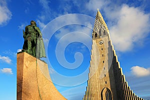 The statue of Leif Eriksson in front of Hallgrimskirkja church.