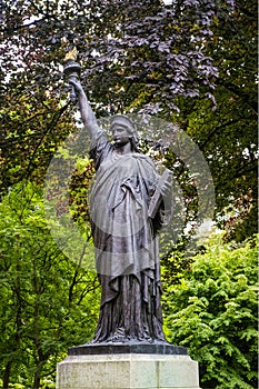 Statue of Liberty replica, Paris