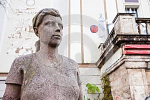 Statue, Lichtspieltheater der Jugend, Frankfurt Oder