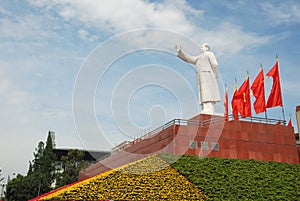 Statue of Mao zedong in Chengdu