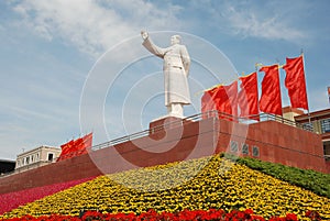 Statue of Mao zedong in Chengdu