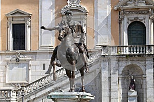 Statue Marco Aurelio in Rome, Italy photo