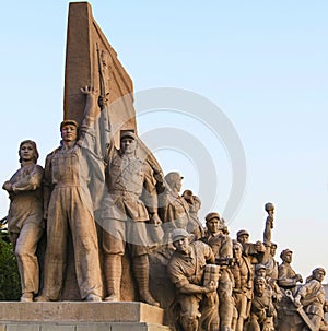 Statue monuments