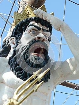 statue of Neptune and Aeolus