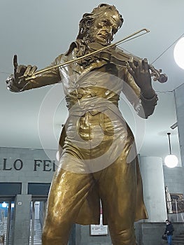 Statue of Nicolo` Paganini
