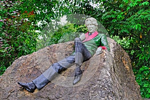 Statue of Oscar Wilde in Dublin