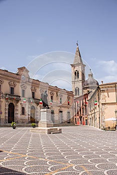 Statue of Ovid, Piazza XX Settembre, Sulmona, Abruzzo photo