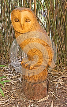 A statue of a Owl
