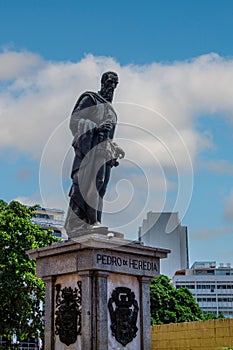 Statue of Pedro de Heredia, founder of the city of Cartagena de Indias photo