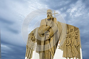 Statue of Petro Sahaydachny