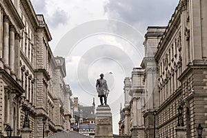 Statue of Robert Clive, 1st Baron Clive, by John Tweed photo