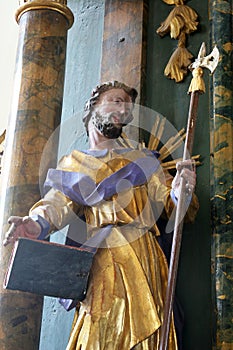Estatua de santo sobre el de en iglesia de en Croacia 