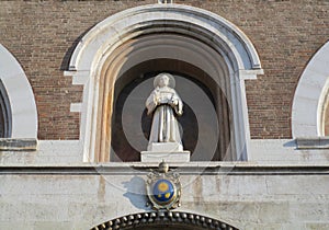 Statue of Saint Anthony photo