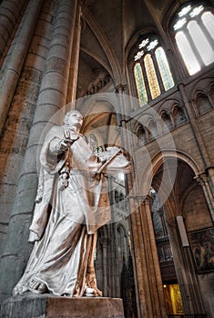 Statue in Saint Denis Basilica. photo