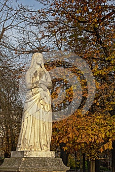 Statue of Saint Genevieve, patroness of Paris photo