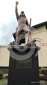 Statue of SHODANCHO SUPRIYADI Commander of TKR