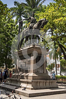 Statue of Simon Bolivar in the Plaza de BolÃÂ­var