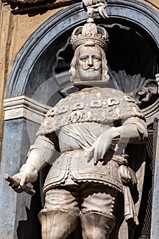 Statue of the Spanish king of Sicily Philip III photo