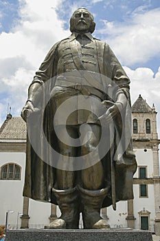Statue of Thome de Souza, founder  of  Salvador city photo