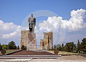 Statue of Timur in Shahrisabz, Uzbekistan photo