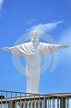 The statue of the viewpoint of Christ on a sunny day in Andrelândia