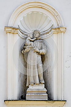 Statue in the wall niche