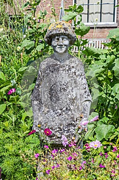 Statue of a woman in the garden