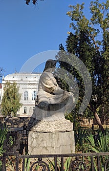 Statue Woman sitting - Mihai Eminescu Park - Arad, Romania
